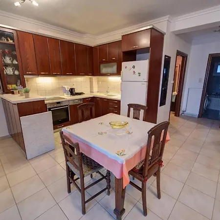 Zoe's Appartement Nea Iraklitsa